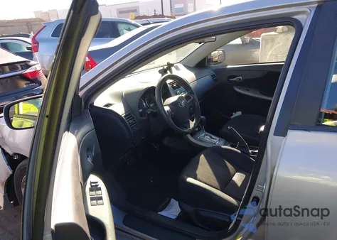 2011 Toyota Corolla S из США, поврежденный, VIN 2T1BU4EE8BC736735